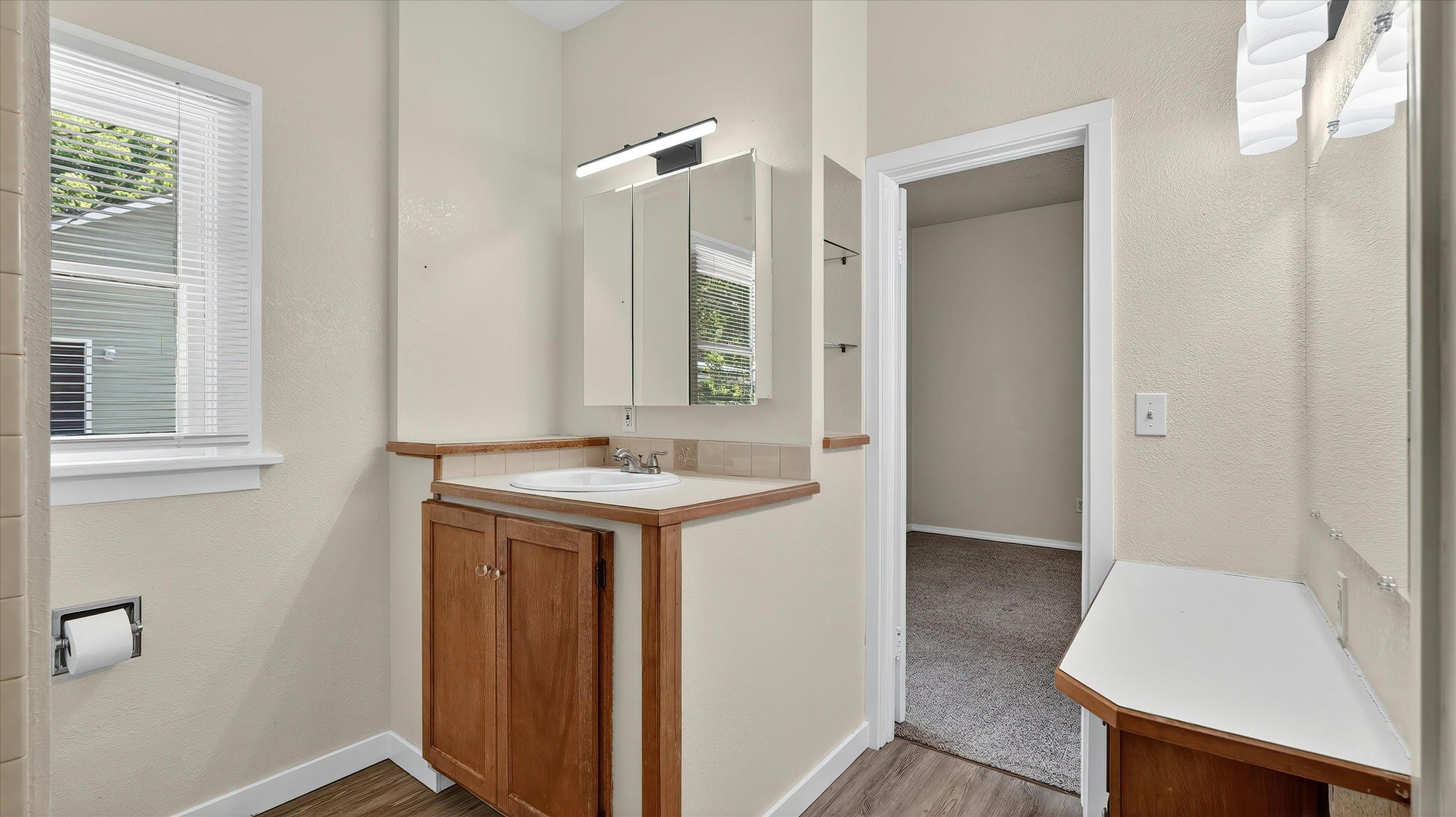 1007 W 20th Ave - Photo 17