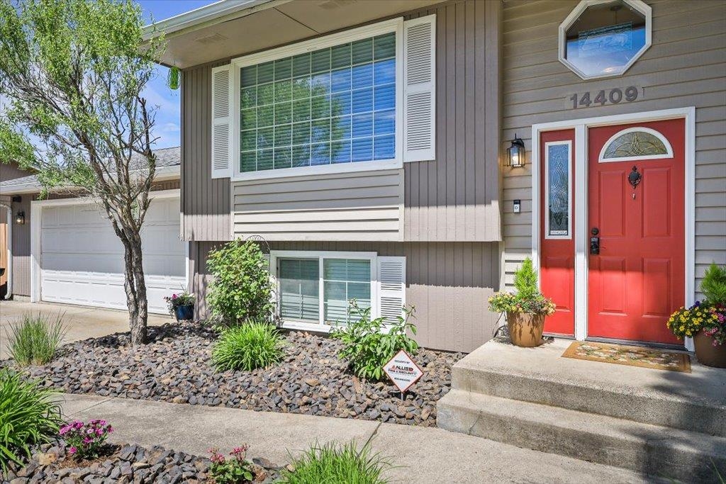 14409 E Sunnyside Dr - Photo 3