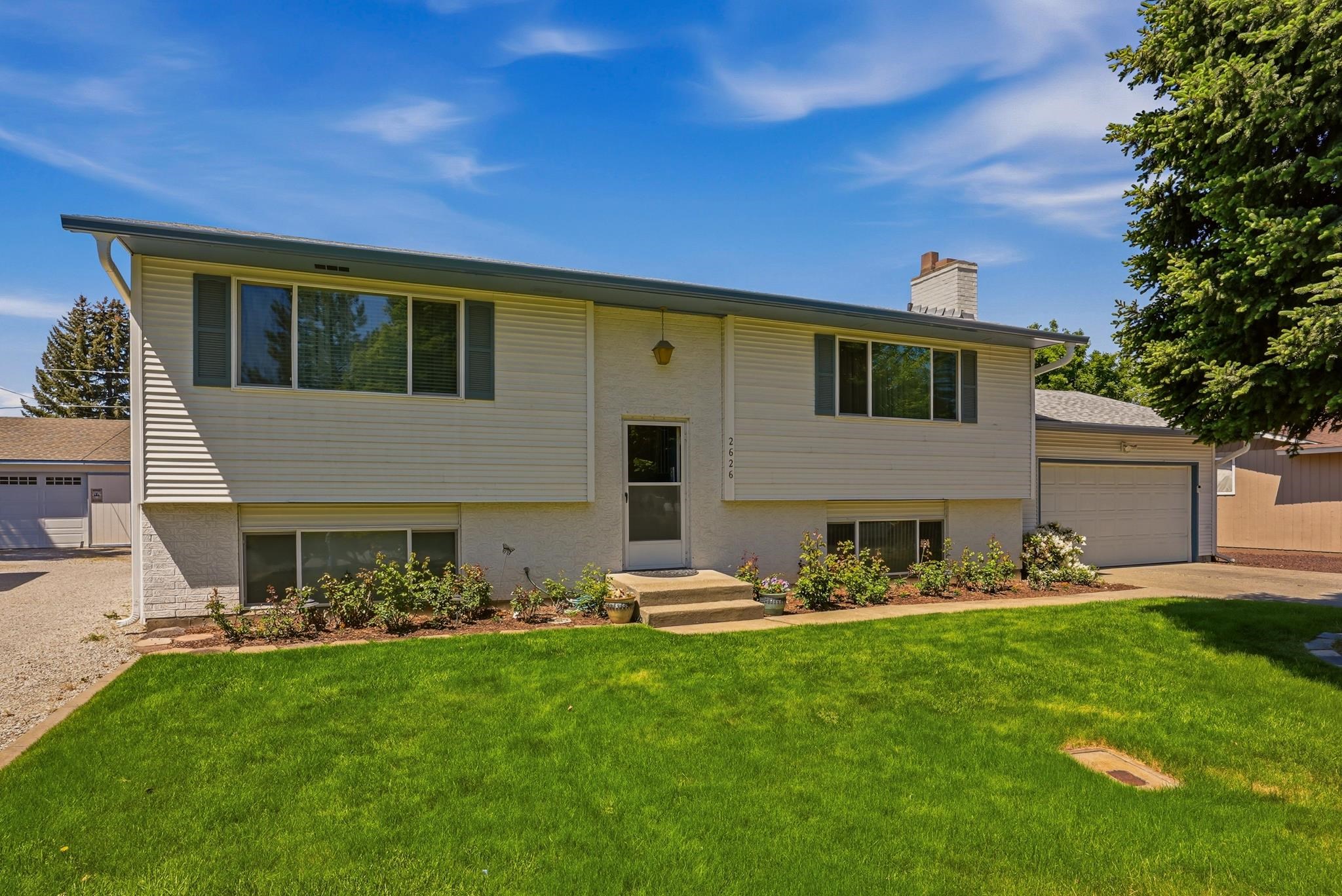 2626 S Vercler Rd - Photo 1