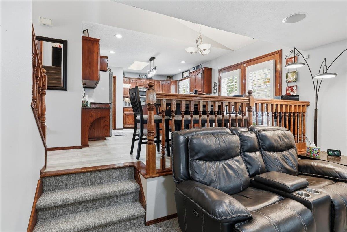 8310 N Forest Ct - Photo 16