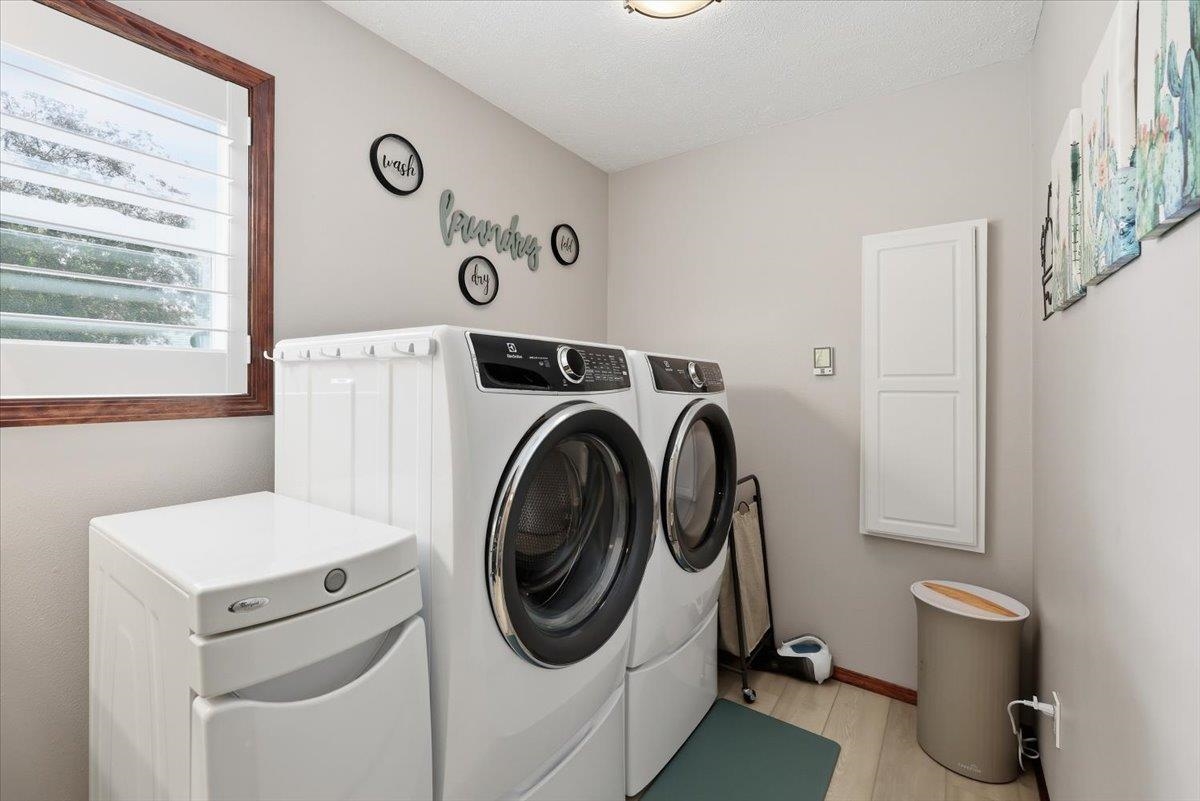 8310 N Forest Ct - Photo 22