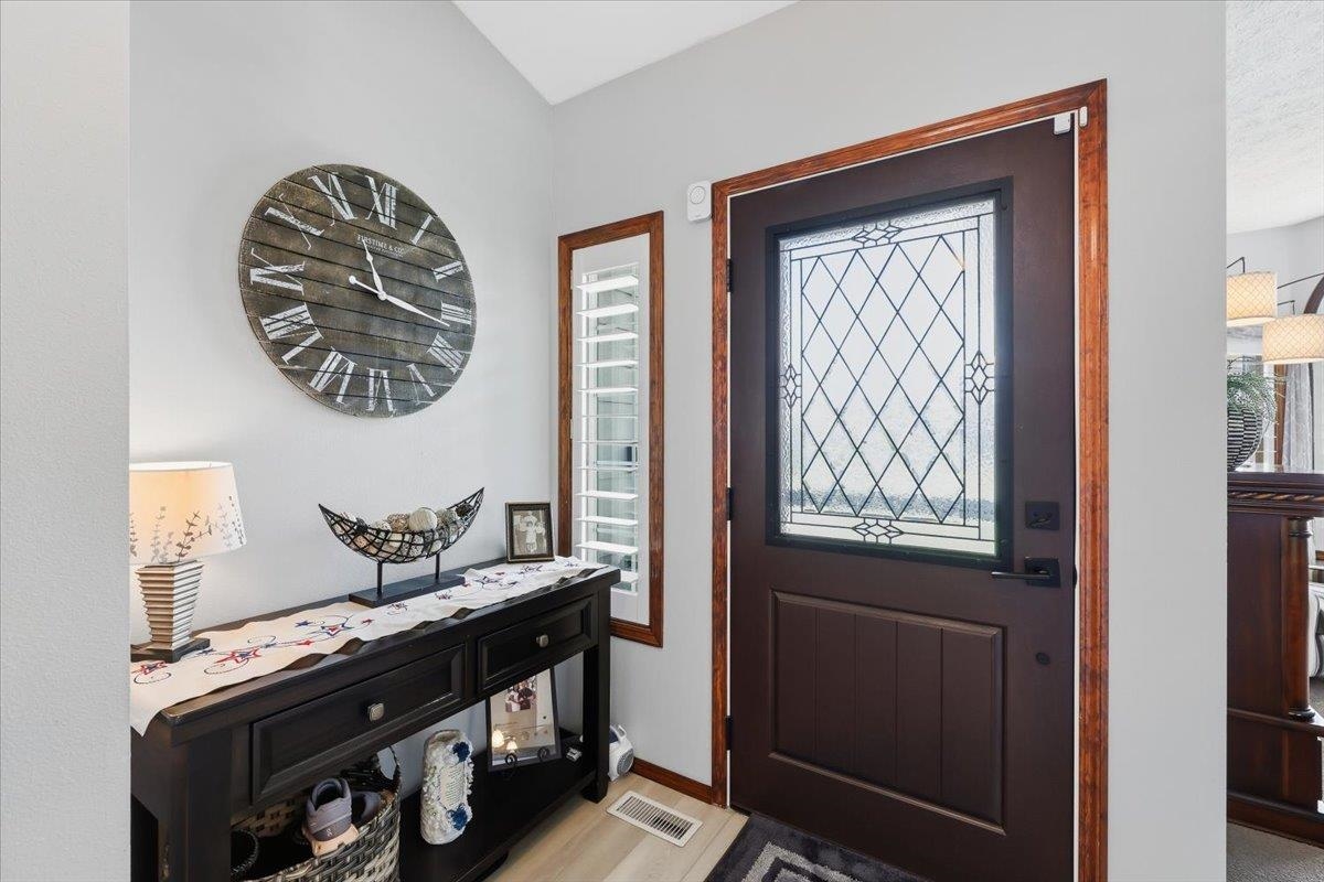 8310 N Forest Ct - Photo 4