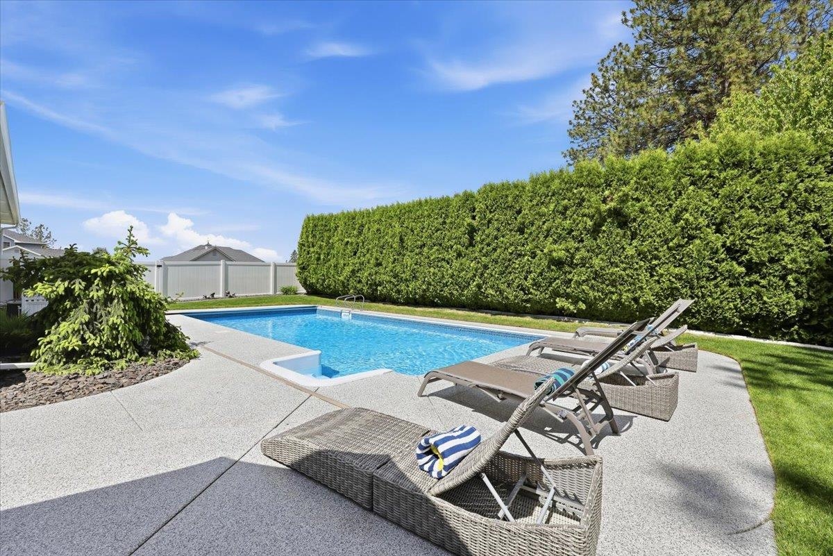 8310 N Forest Ct - Photo 38