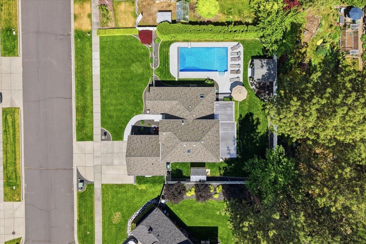 8310 N Forest Ct - Photo 41