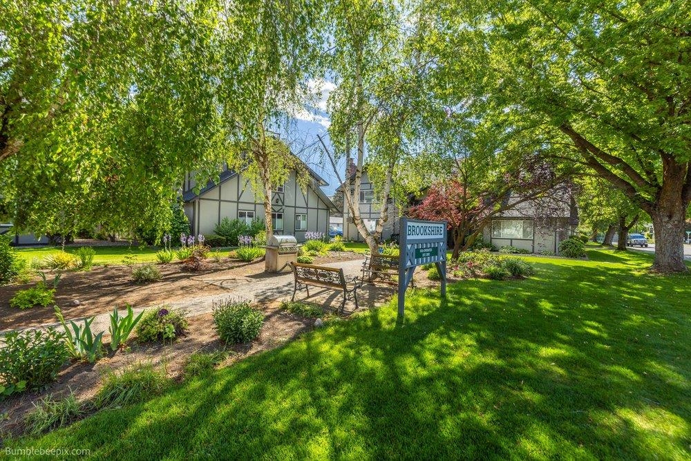 202 E Weile Ave - Photo 21