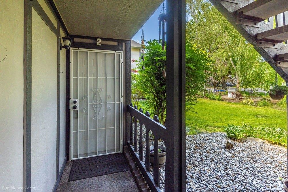 202 E Weile Ave - Photo 4