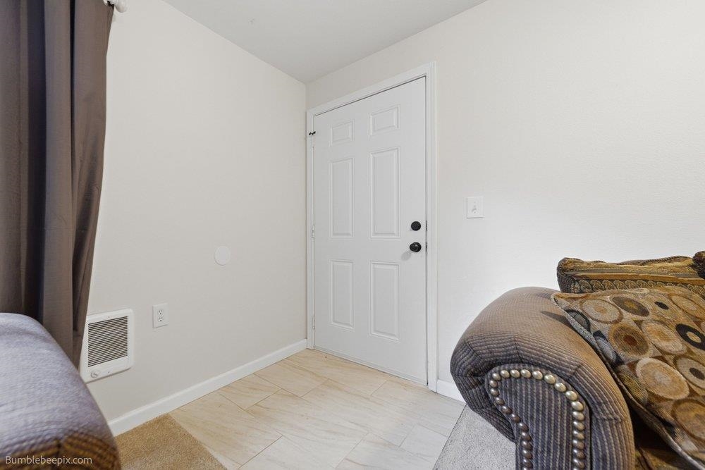 202 E Weile Ave - Photo 8