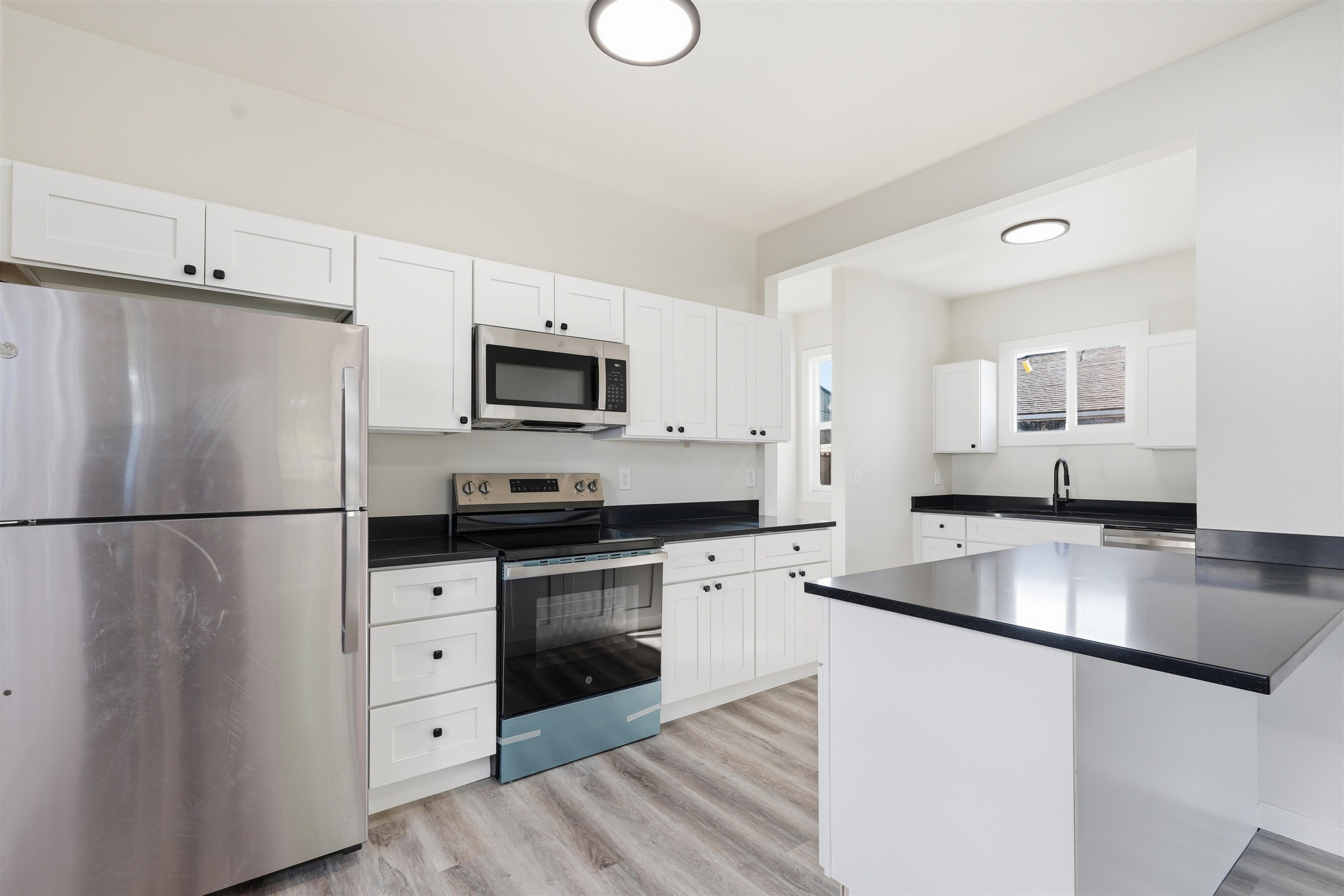 1418 E Pacific Ave - Photo 13