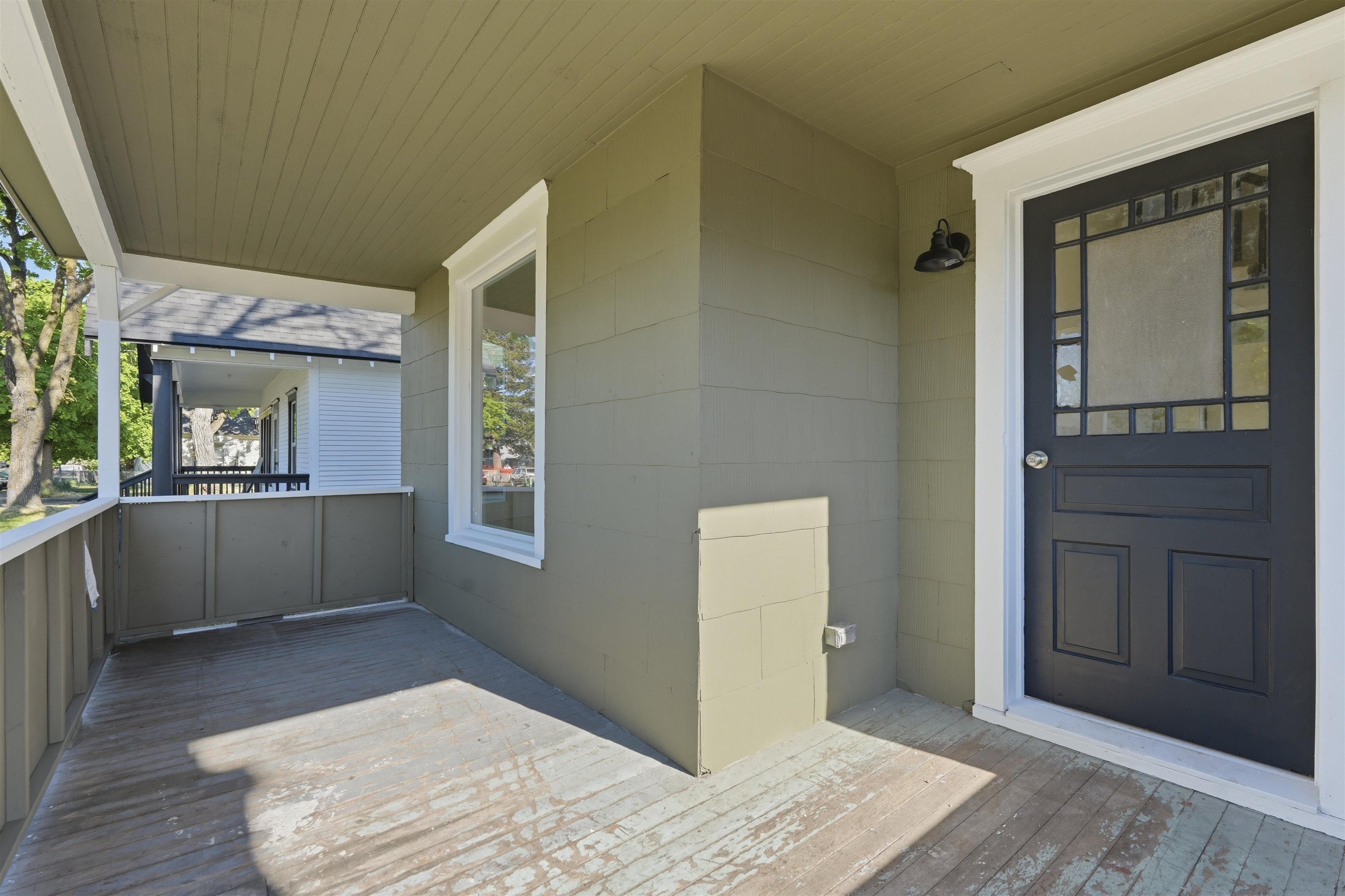1418 E Pacific Ave - Photo 3