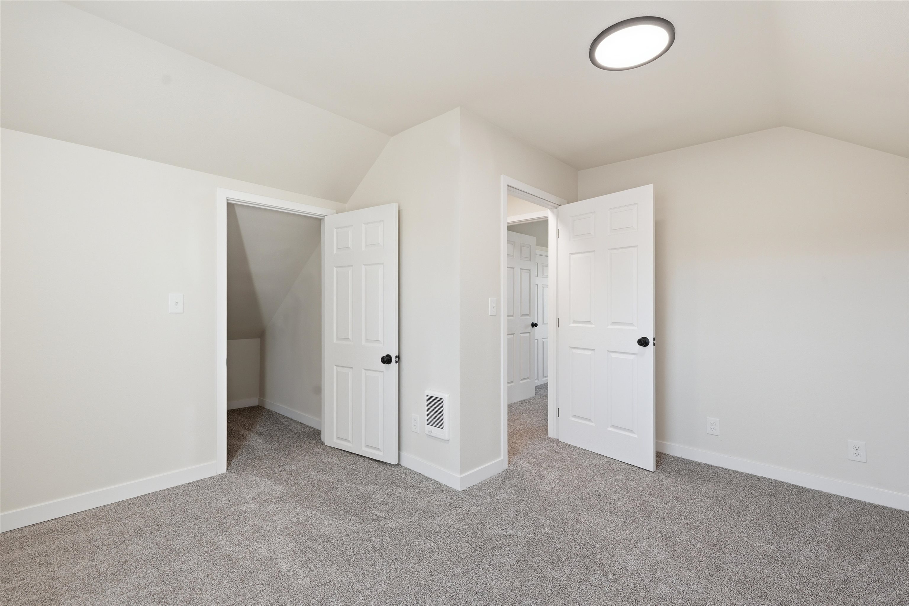 1418 E Pacific Ave - Photo 28