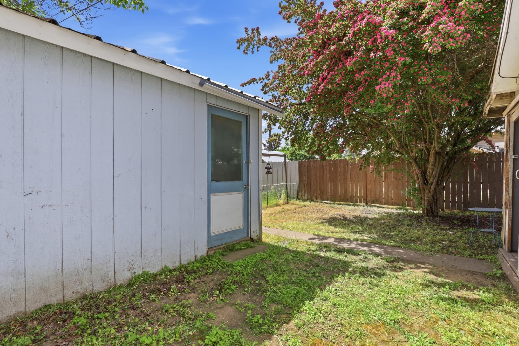 1314 E Montgomery Ave - Photo 12