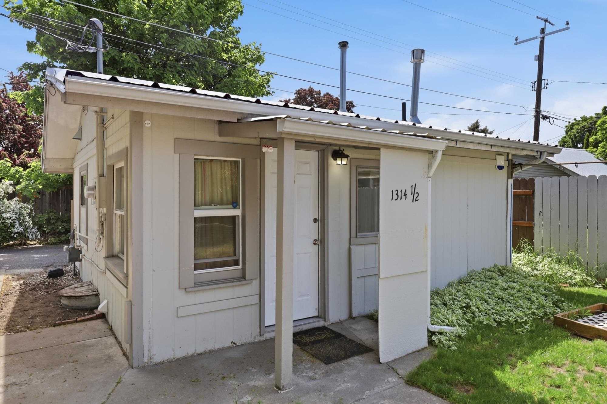 1314 E Montgomery Ave - Photo 18