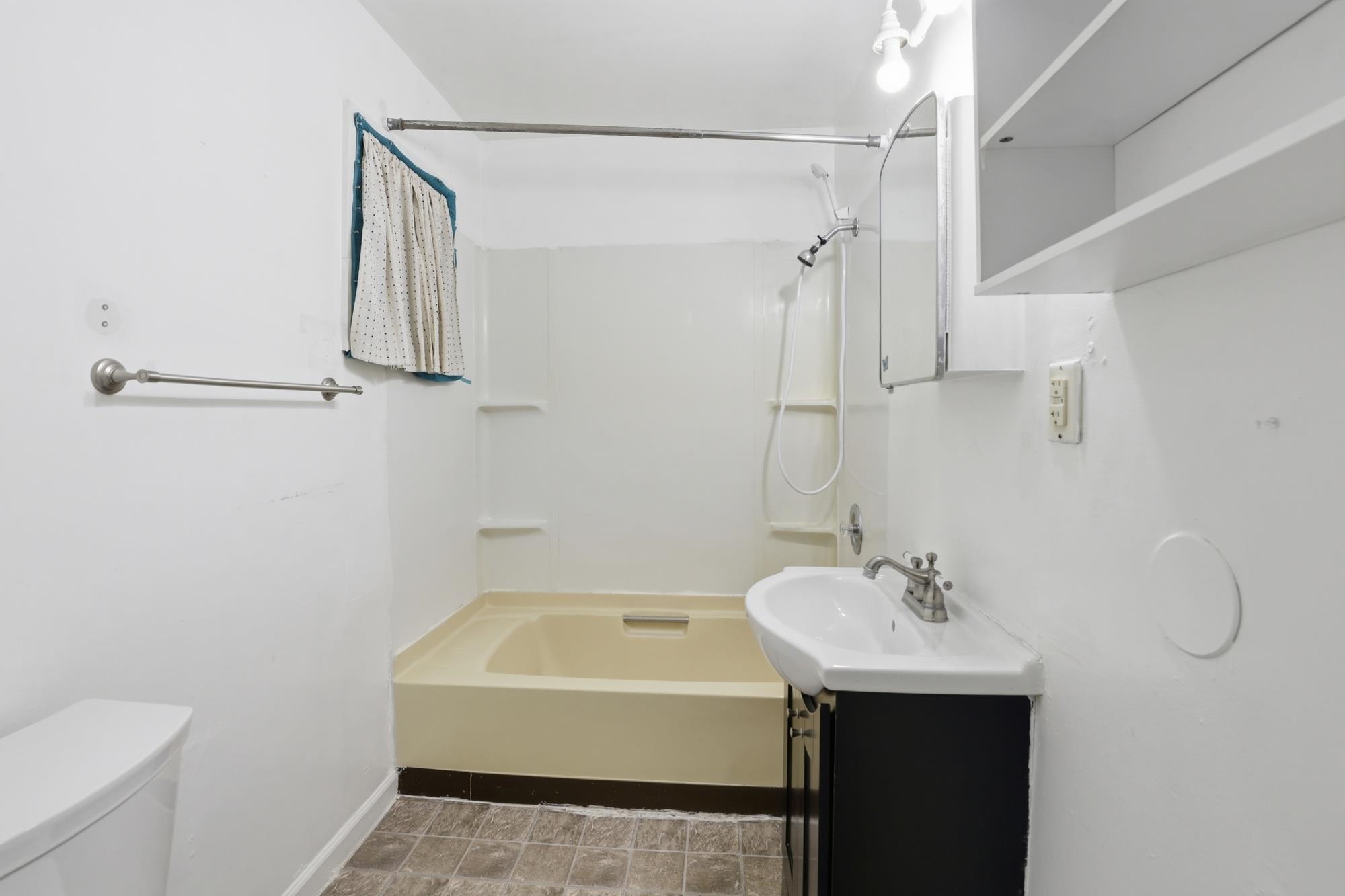 1314 E Montgomery Ave - Photo 25