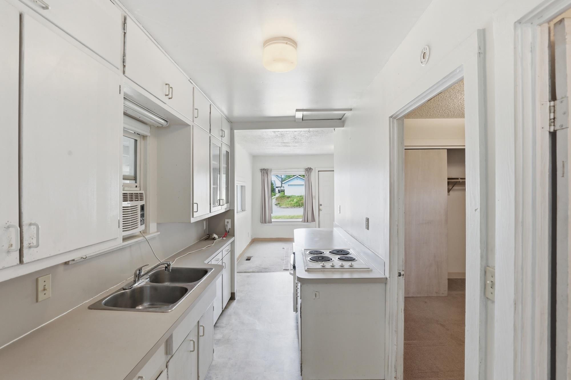 1314 E Montgomery Ave - Photo 6