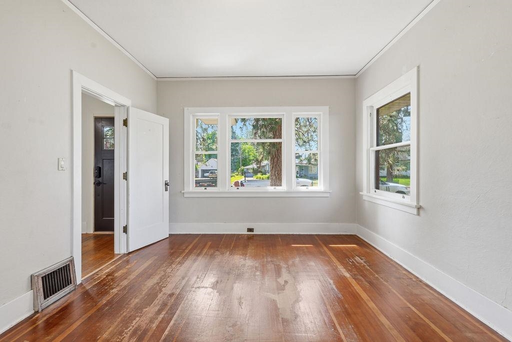 113 N 4th St - Photo 8