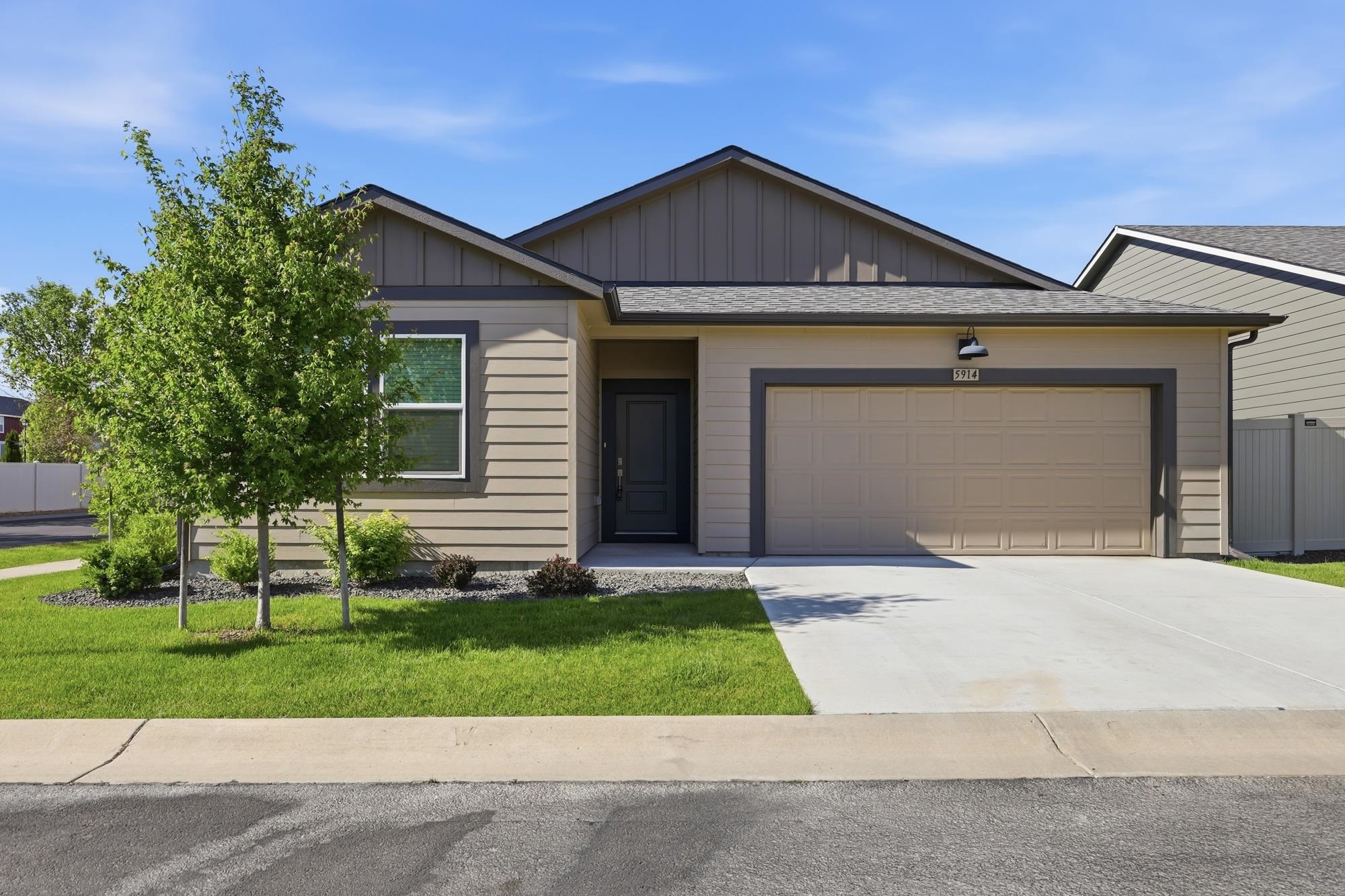 5914 W Georgetown Ln - Photo 1