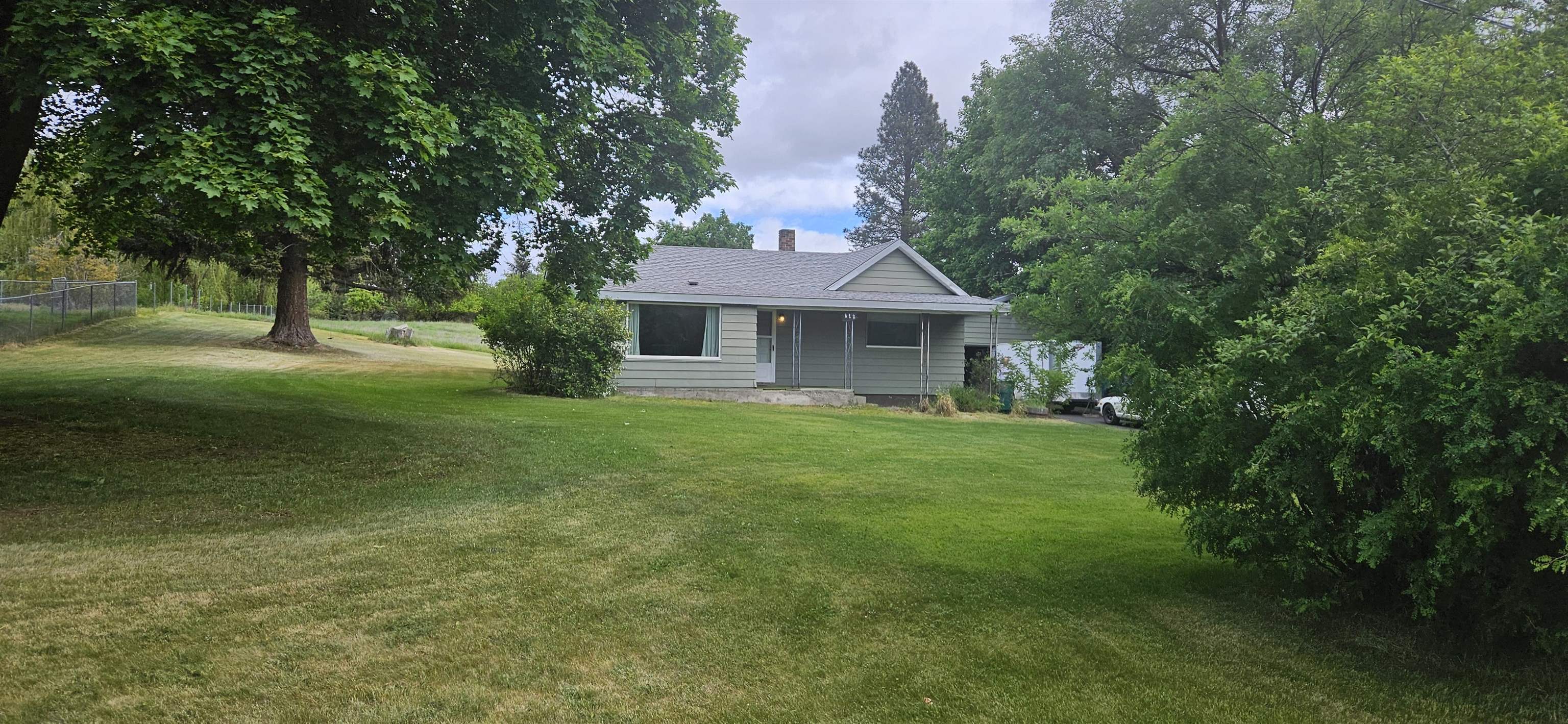 612 W Ivanhoe Rd - Photo 4