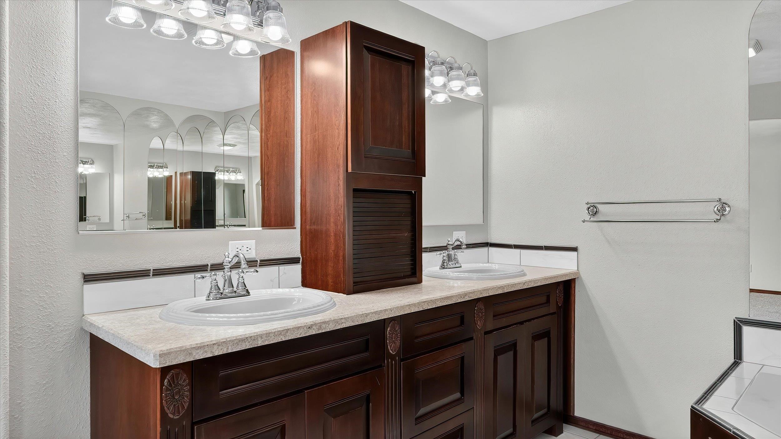 10810 E 35th Ave - Photo 15