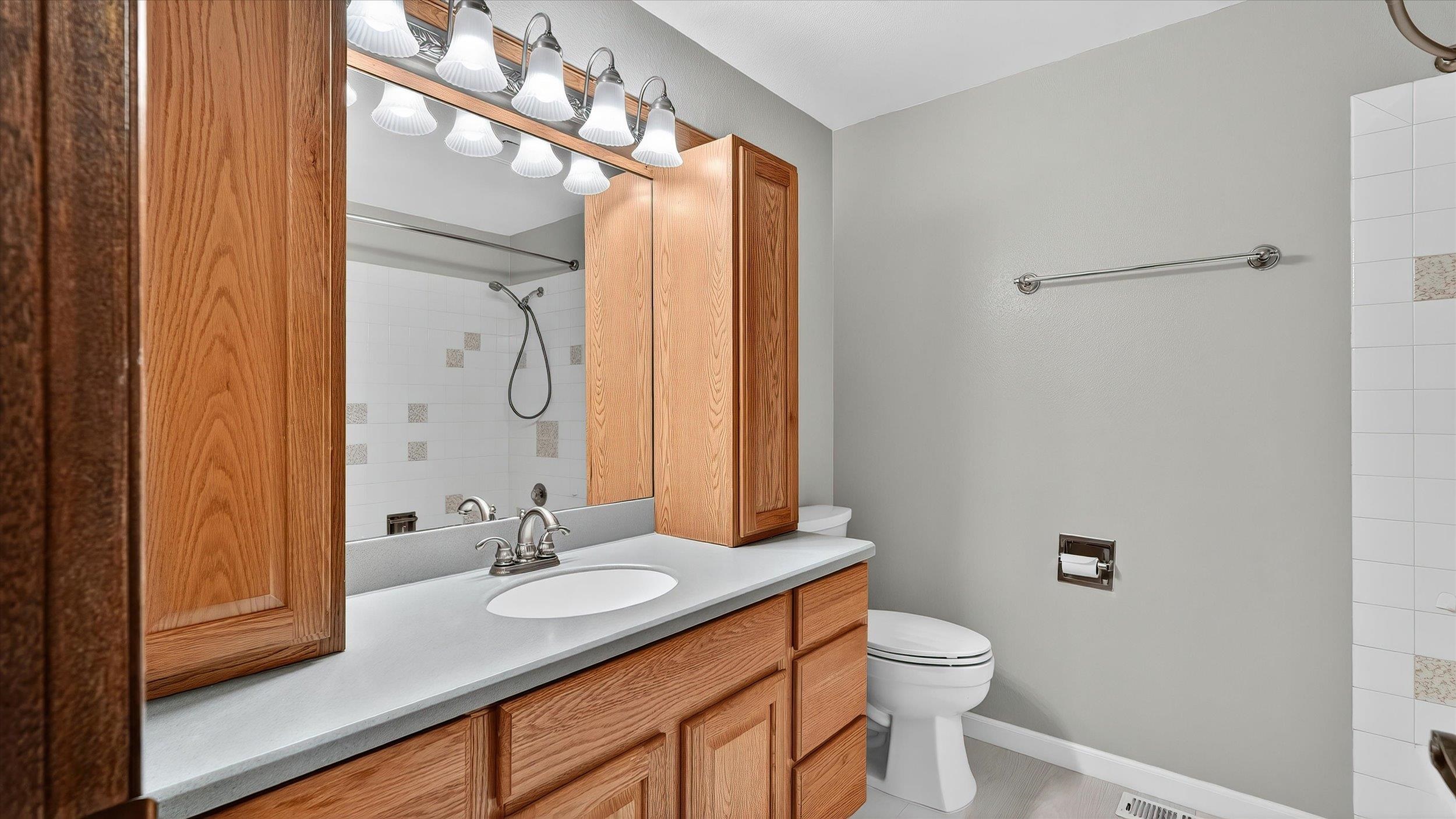 10810 E 35th Ave - Photo 21