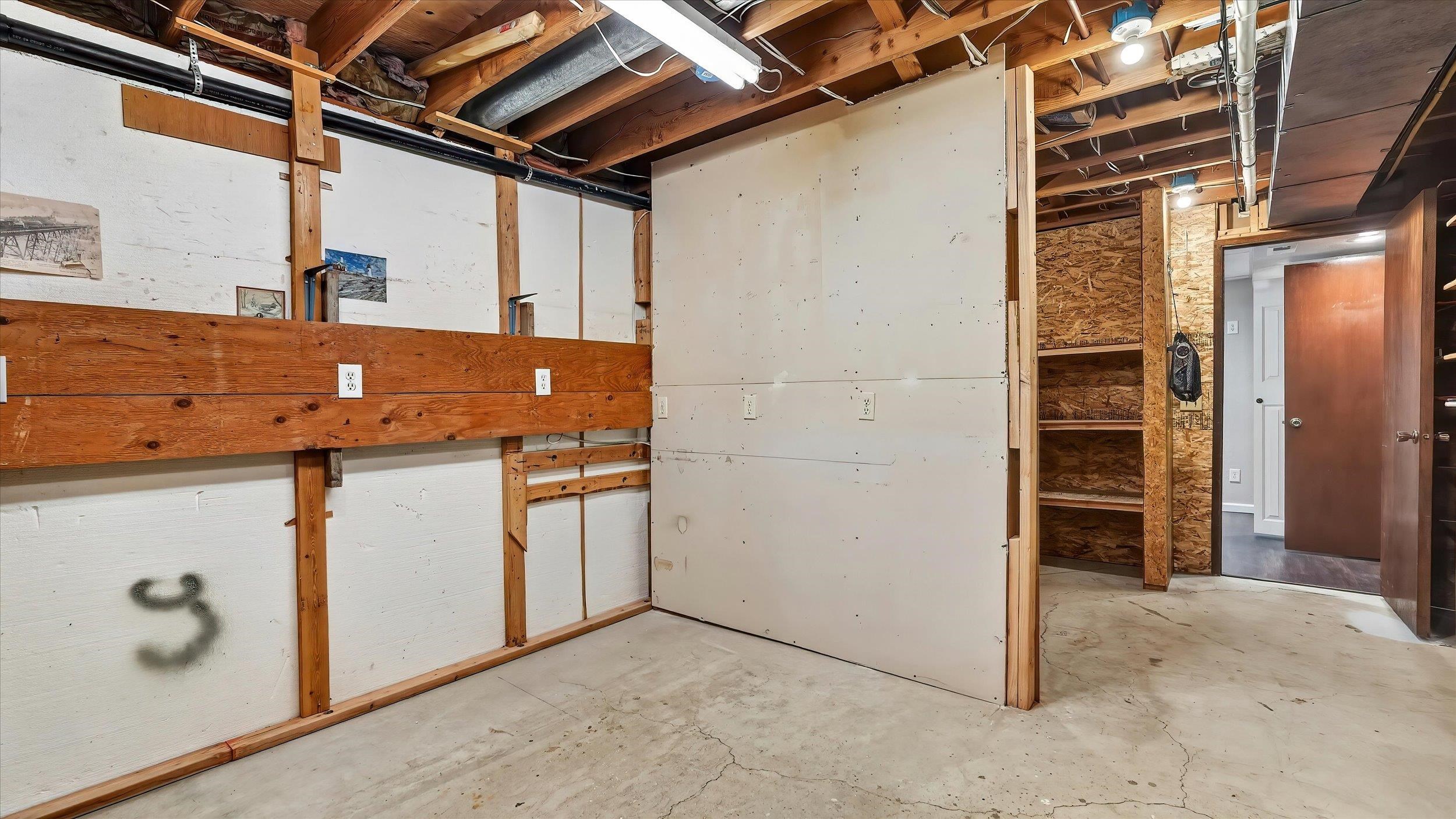 10810 E 35th Ave - Photo 34
