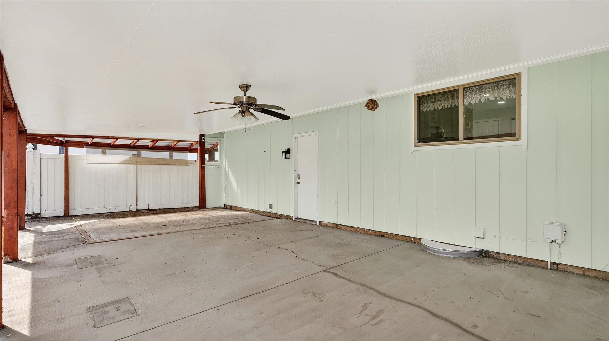 10810 E 35th Ave - Photo 38