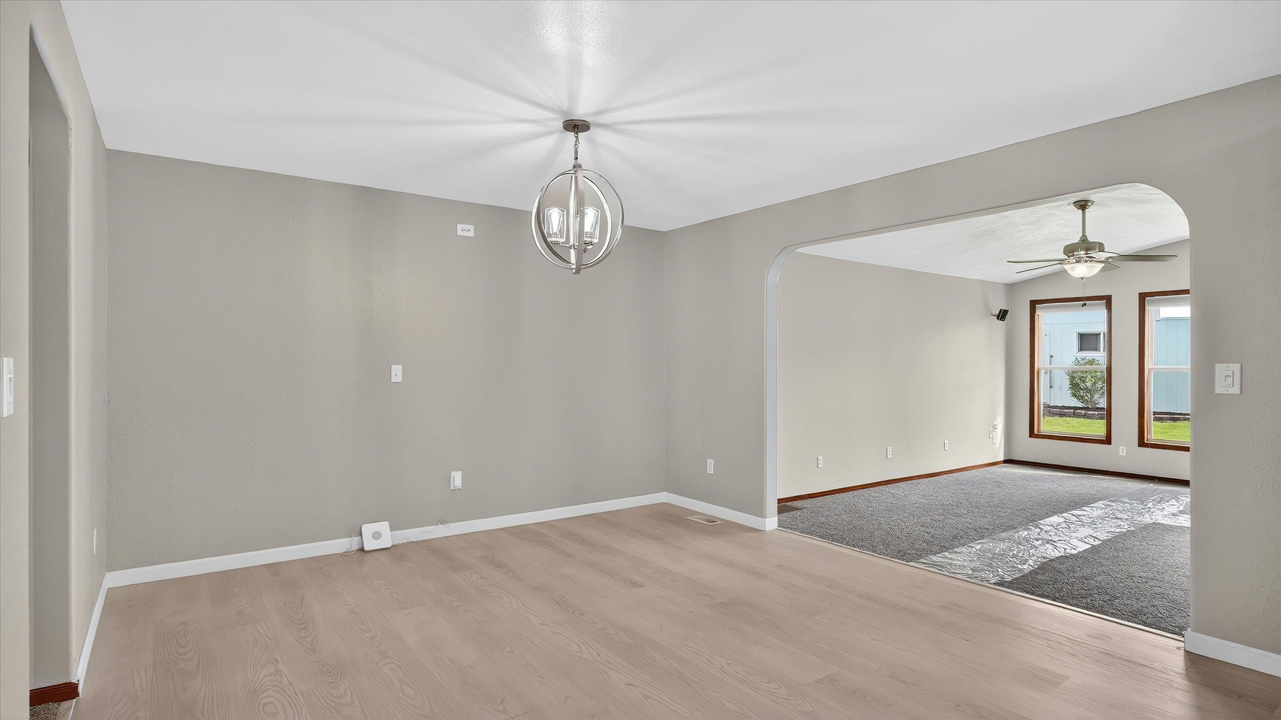 10810 E 35th Ave - Photo 5