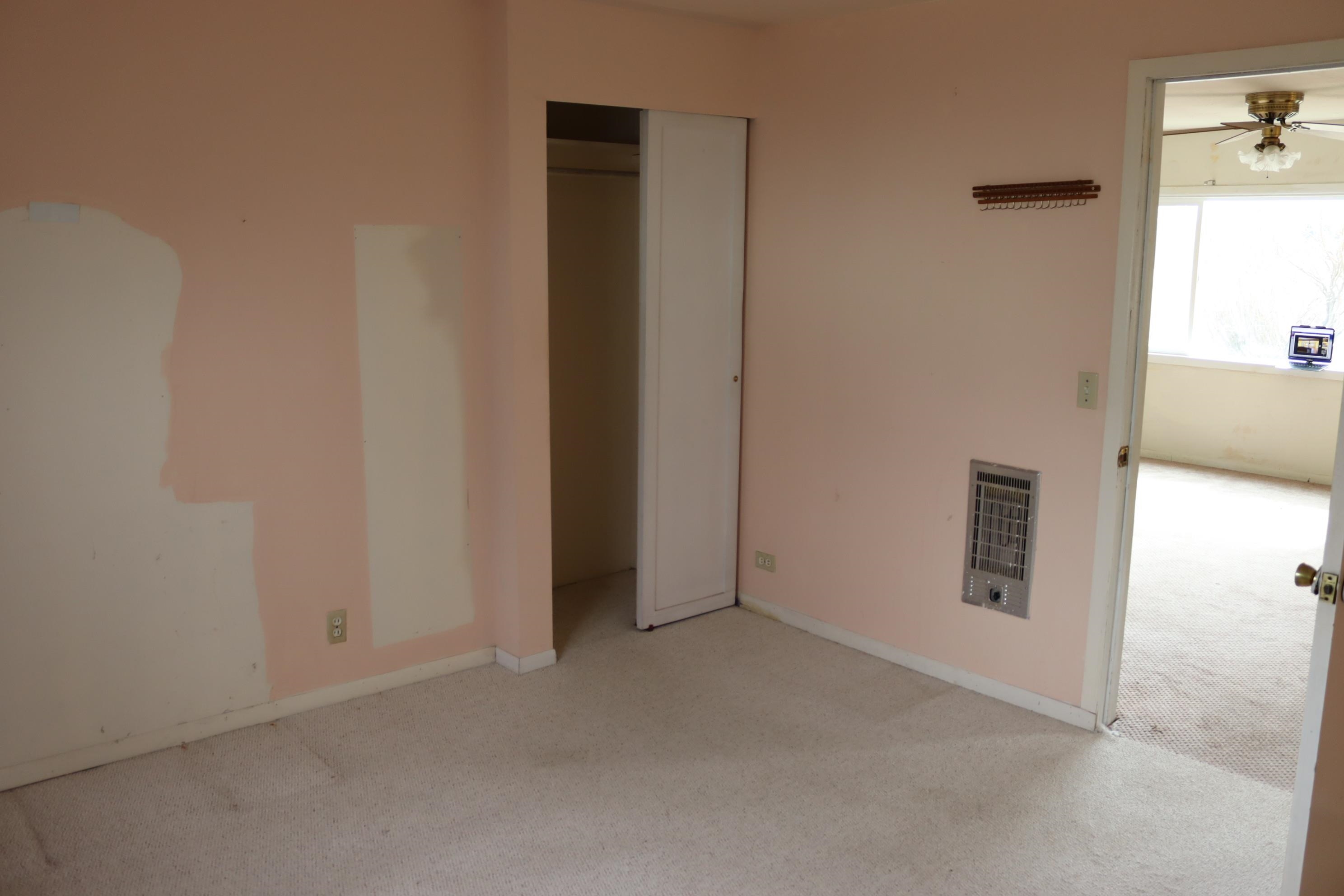 210 NE Foster St - Photo 12