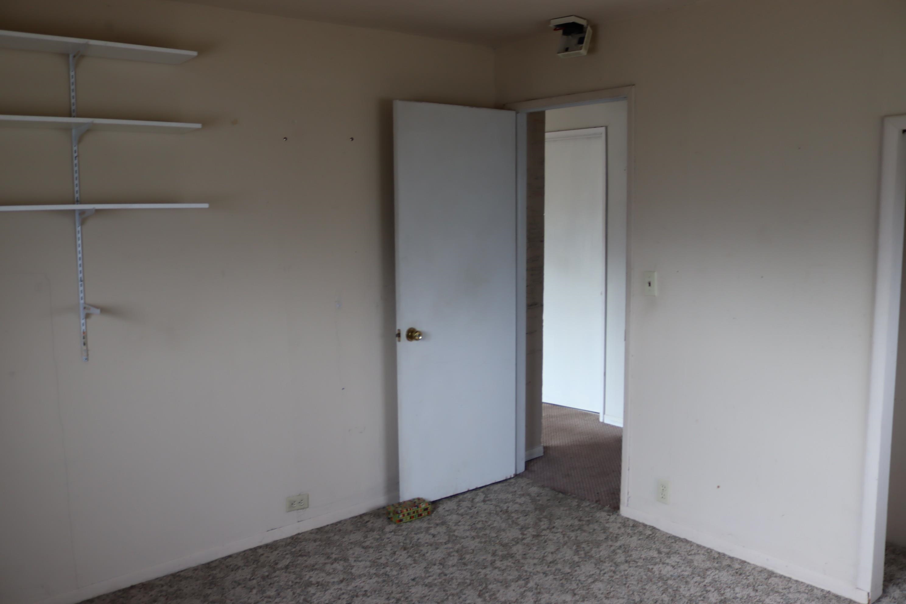 210 NE Foster St - Photo 14