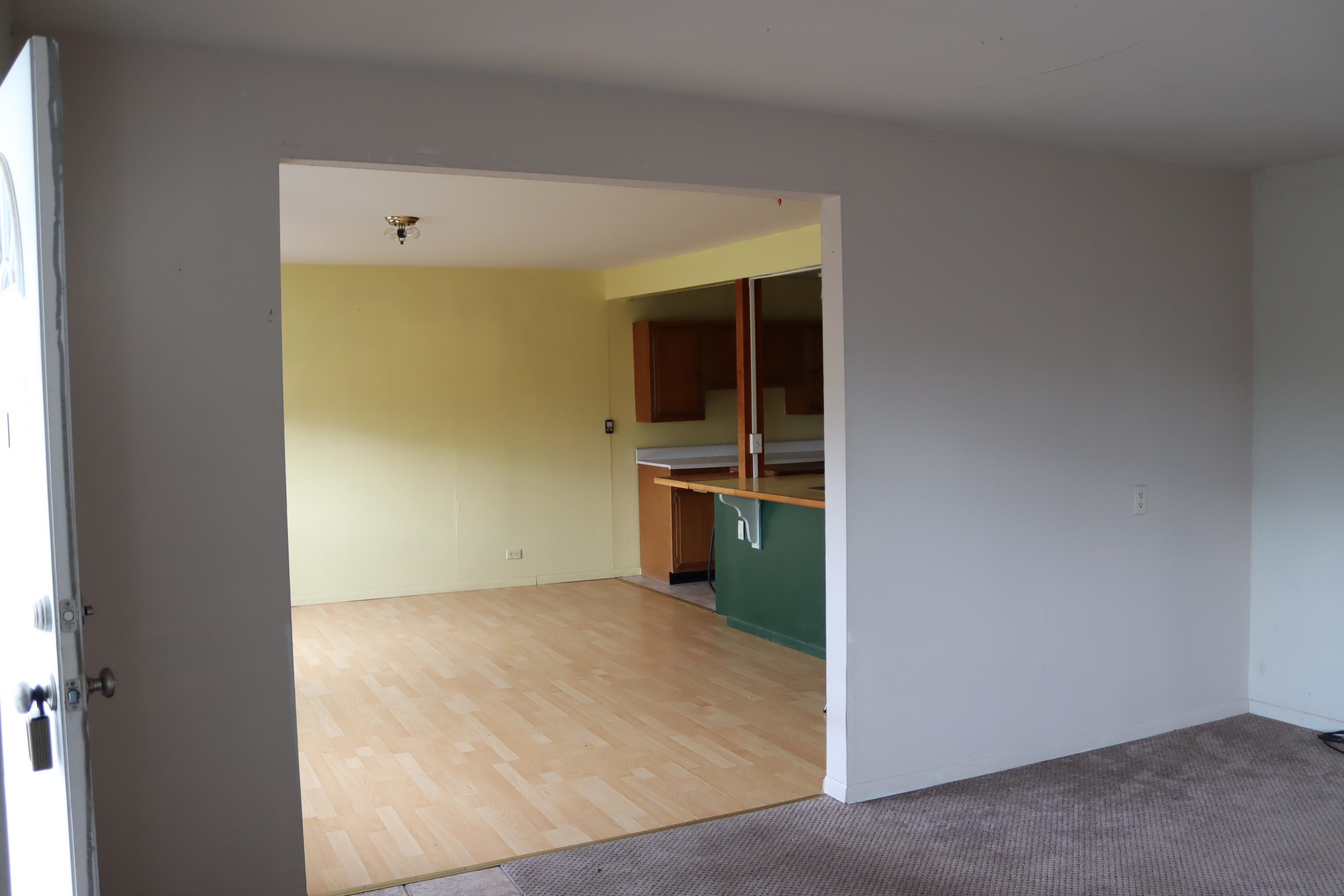 210 NE Foster St - Photo 7