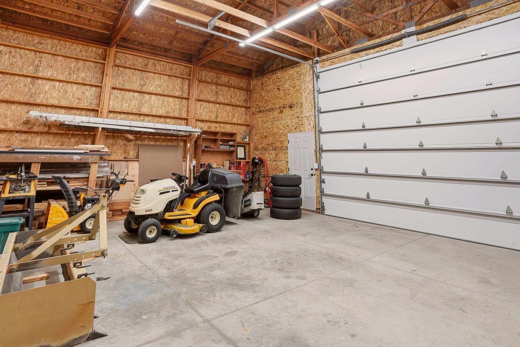 17217 E Walters Rd - Photo 32