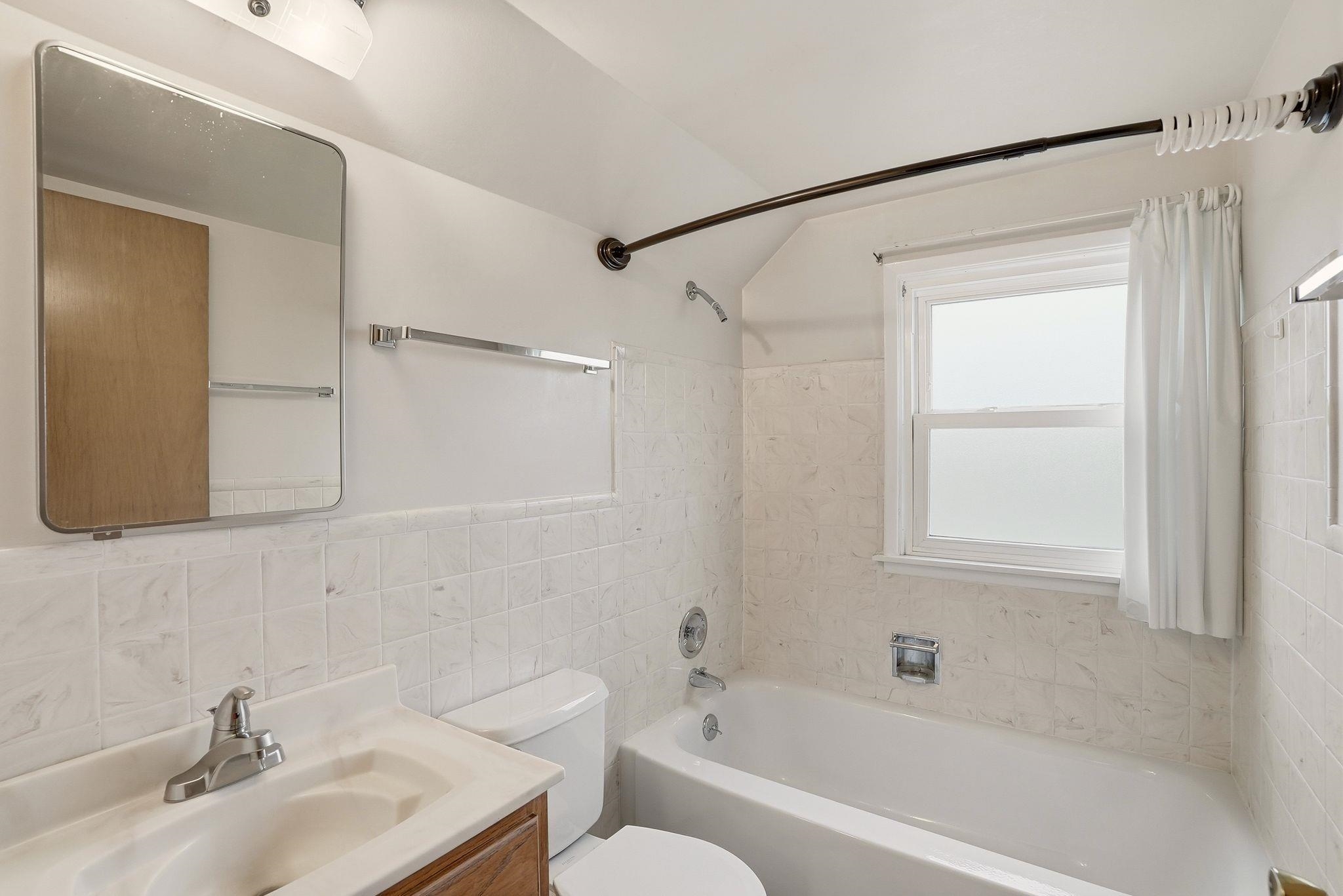 624 E Courtland Ave - Photo 15
