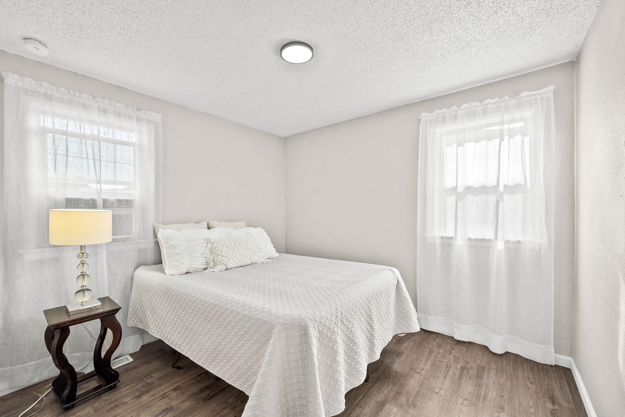 1504 E Rich Ave - Photo 14