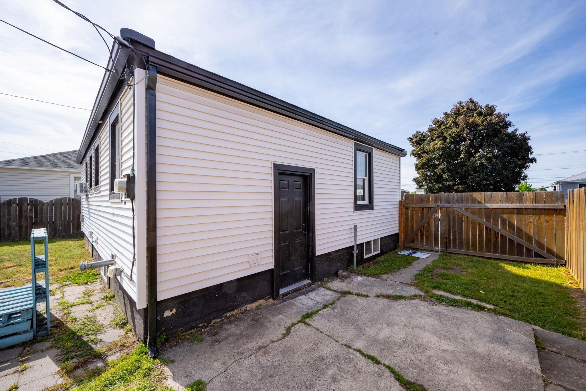 1504 E Rich Ave - Photo 25