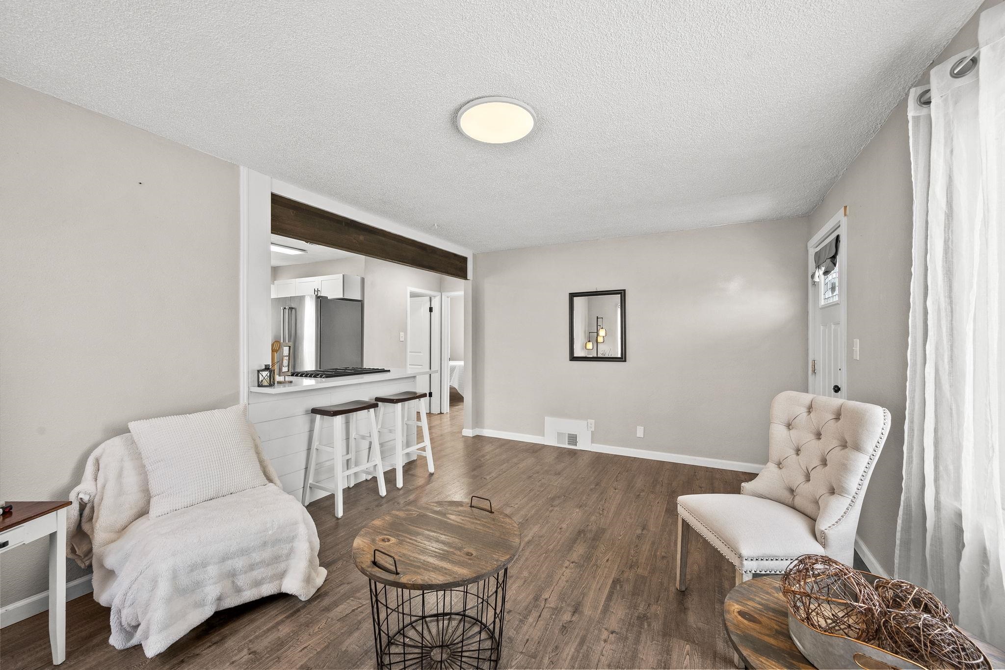 1504 E Rich Ave - Photo 5