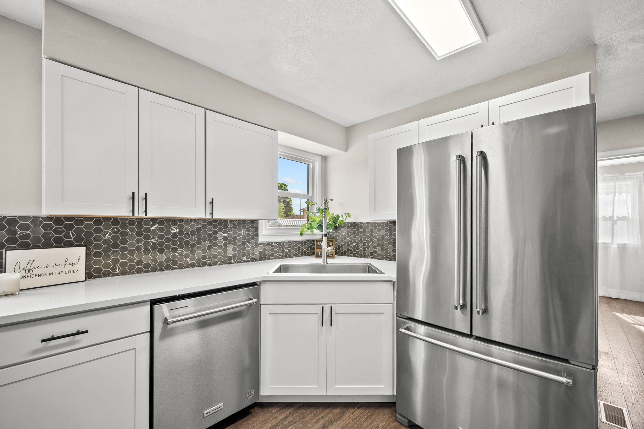 1504 E Rich Ave - Photo 9