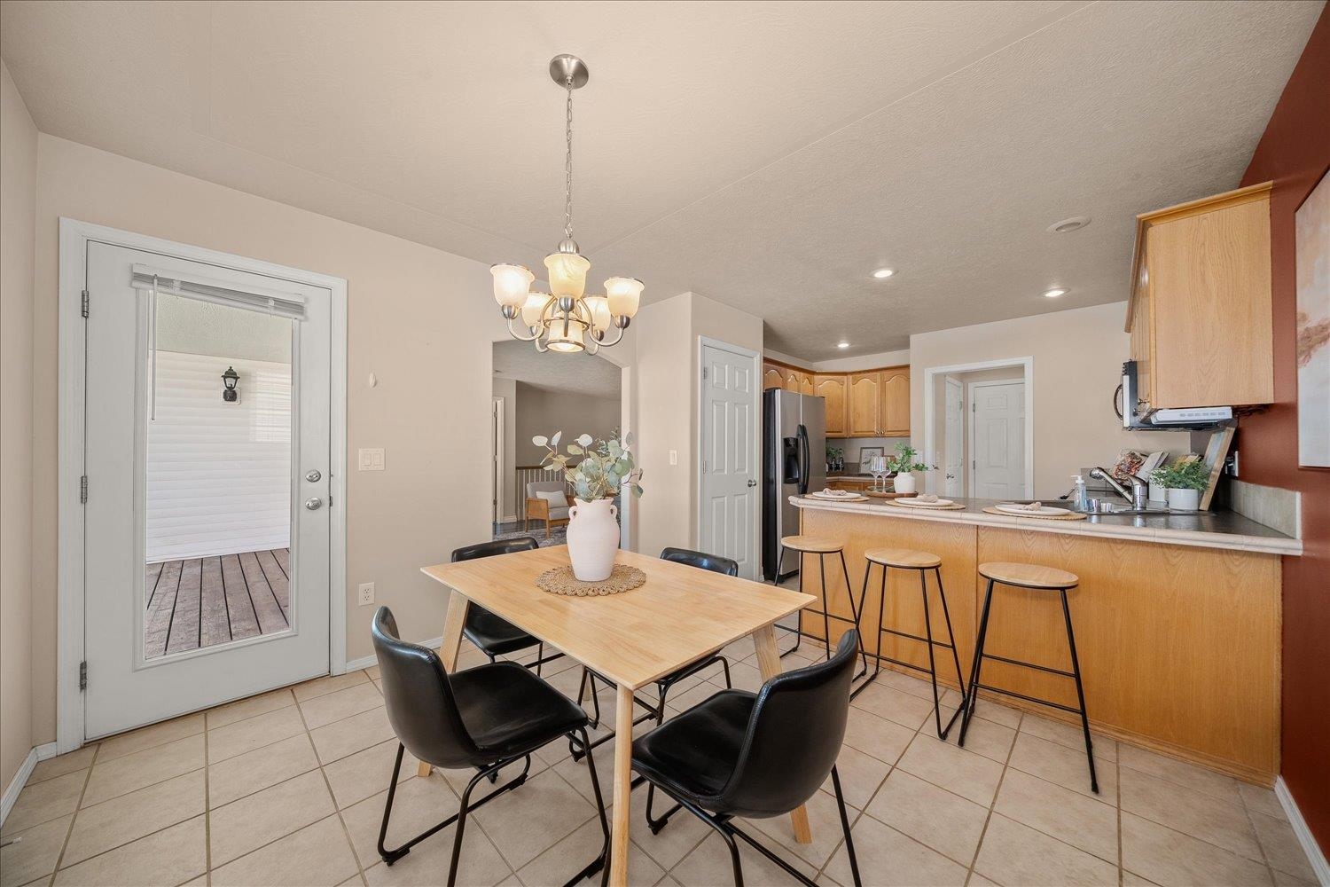 1602 N Tschirley Rd - Photo 6