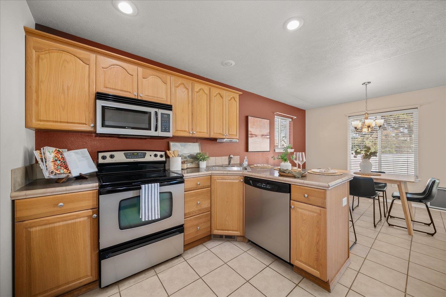 1602 N Tschirley Rd - Photo 8