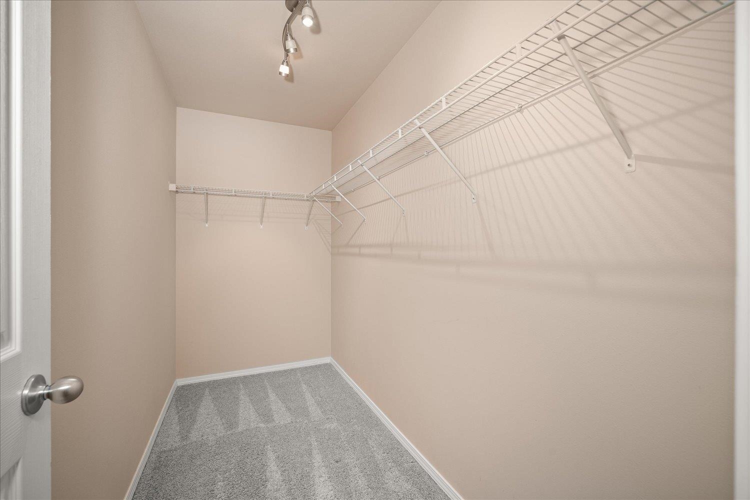 1602 N Tschirley Rd - Photo 10
