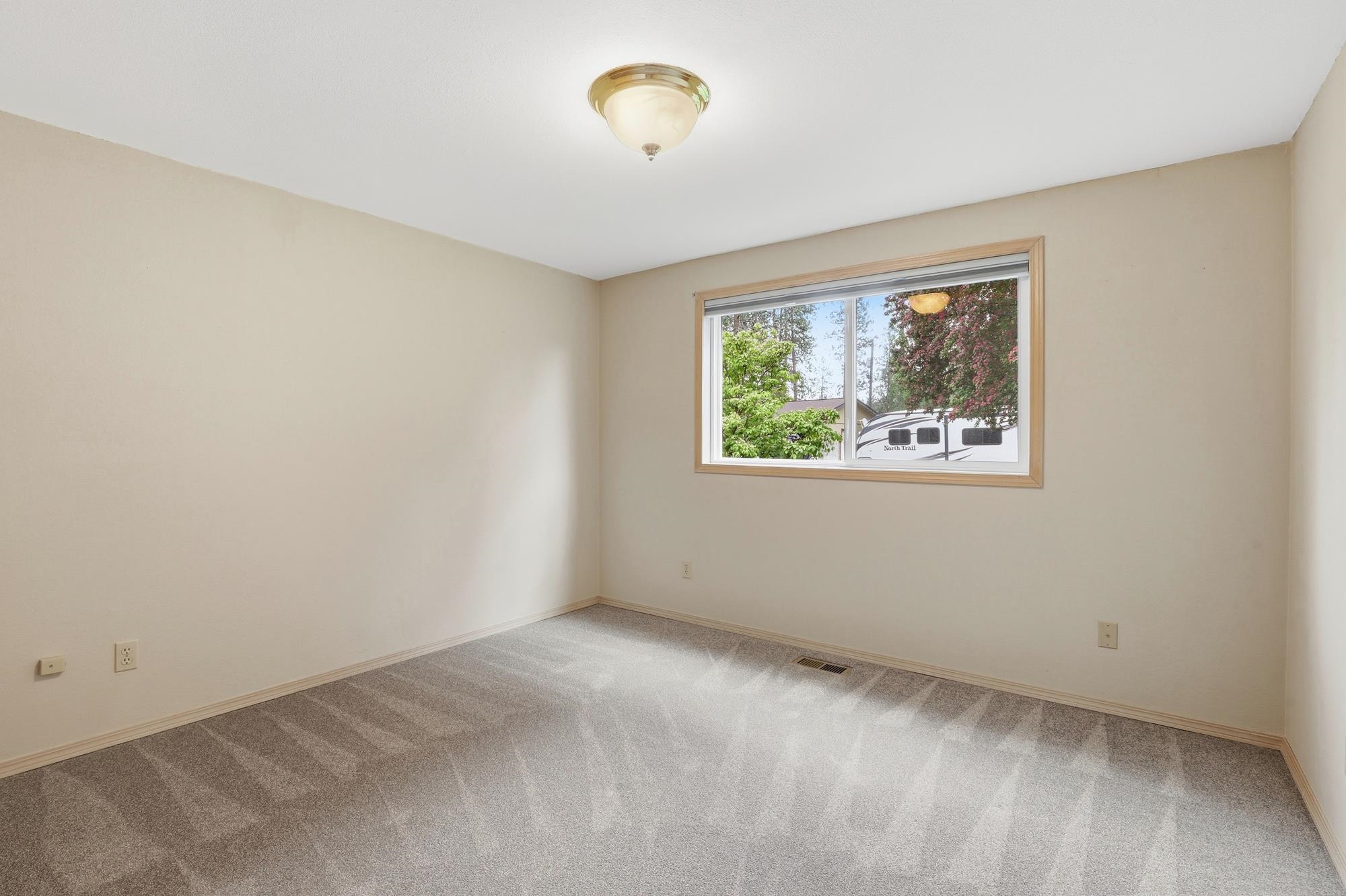 5804 W Holyoke Ave - Photo 18
