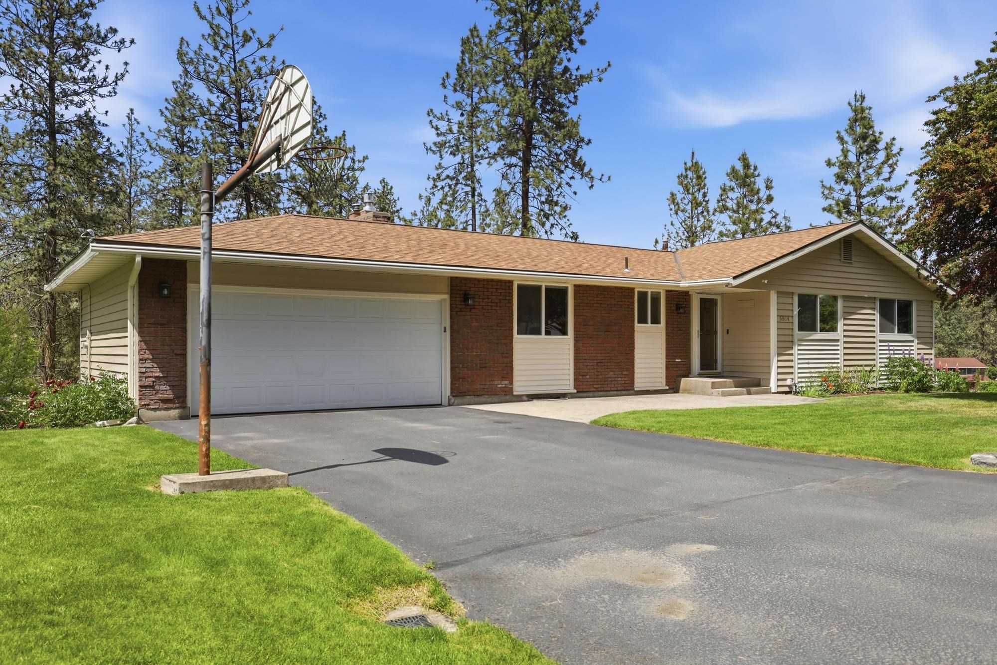 5804 W Holyoke Ave - Photo 3