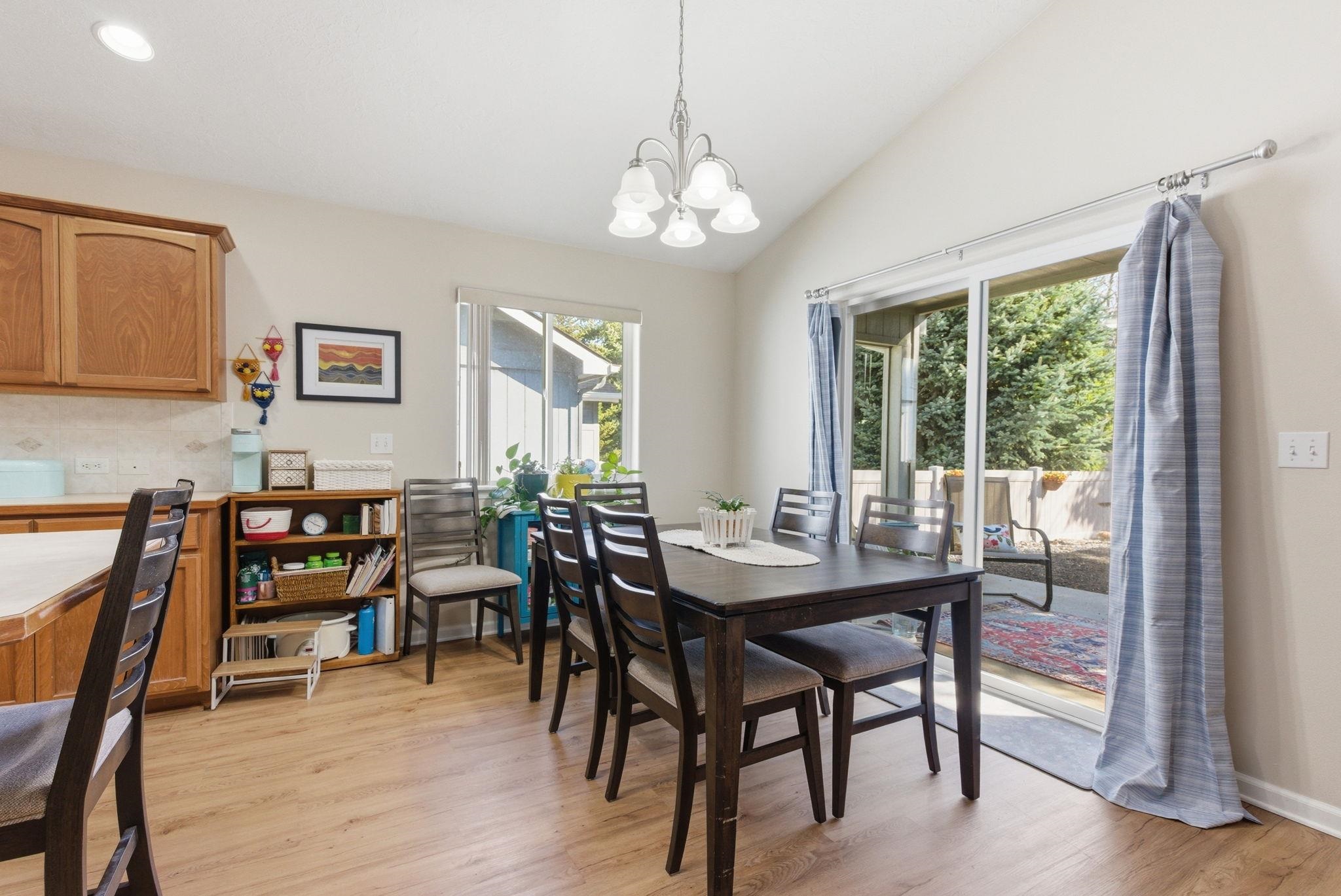 807 S Mayhew Ln - Photo 10