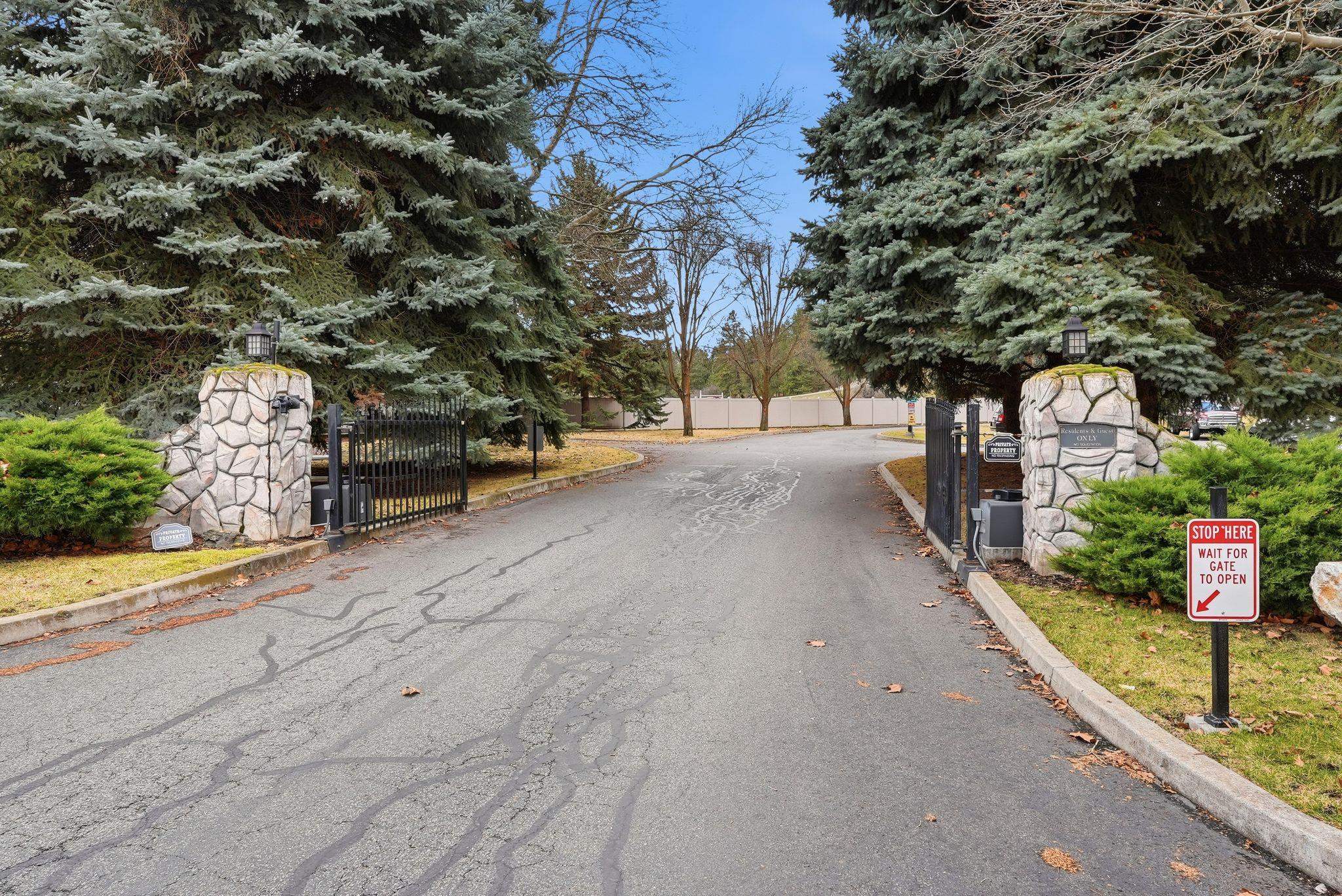 22804 E Clearwater Ln - Photo 44