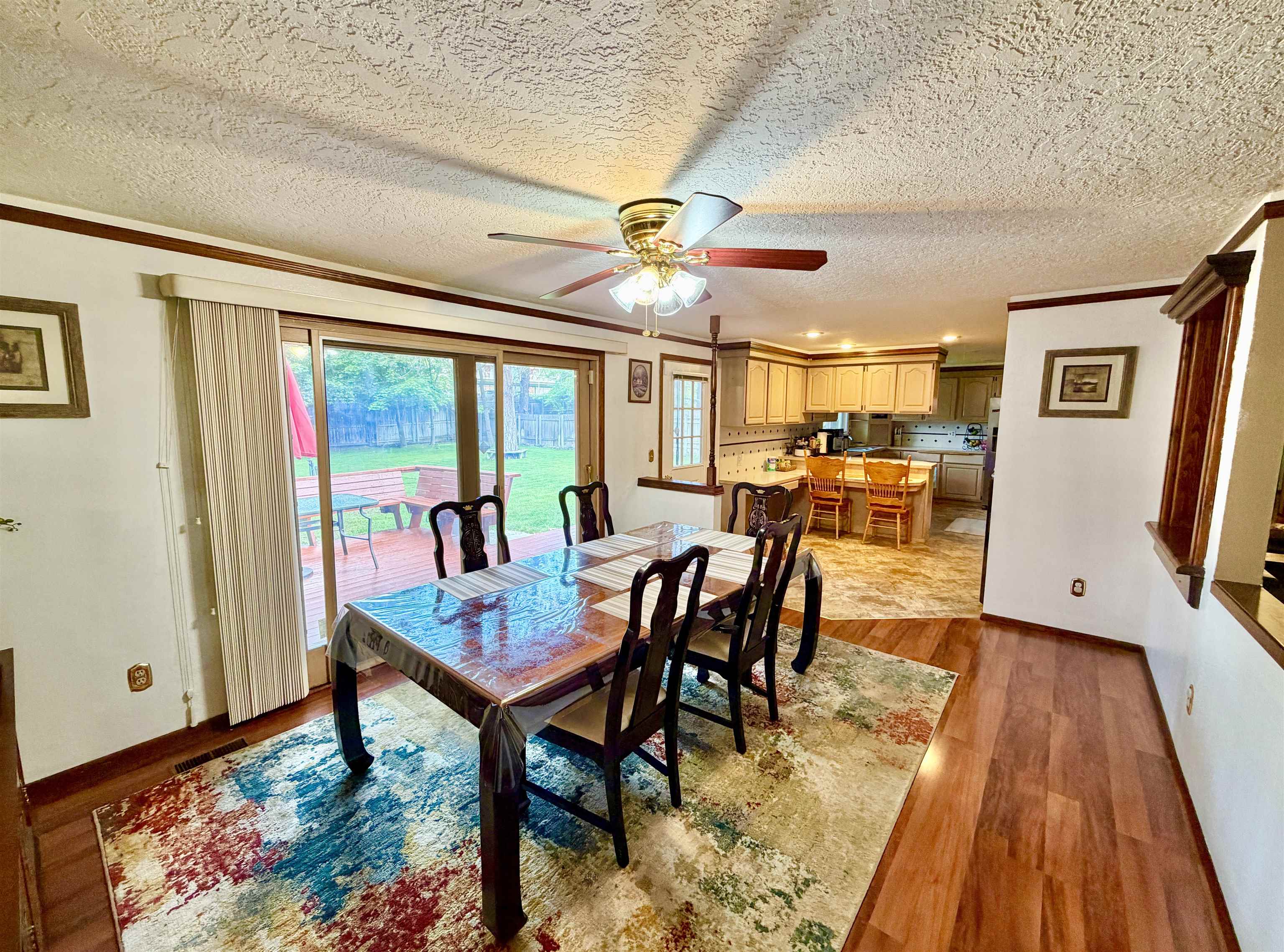 407 E SHILOH HILLS Dr - Photo 20