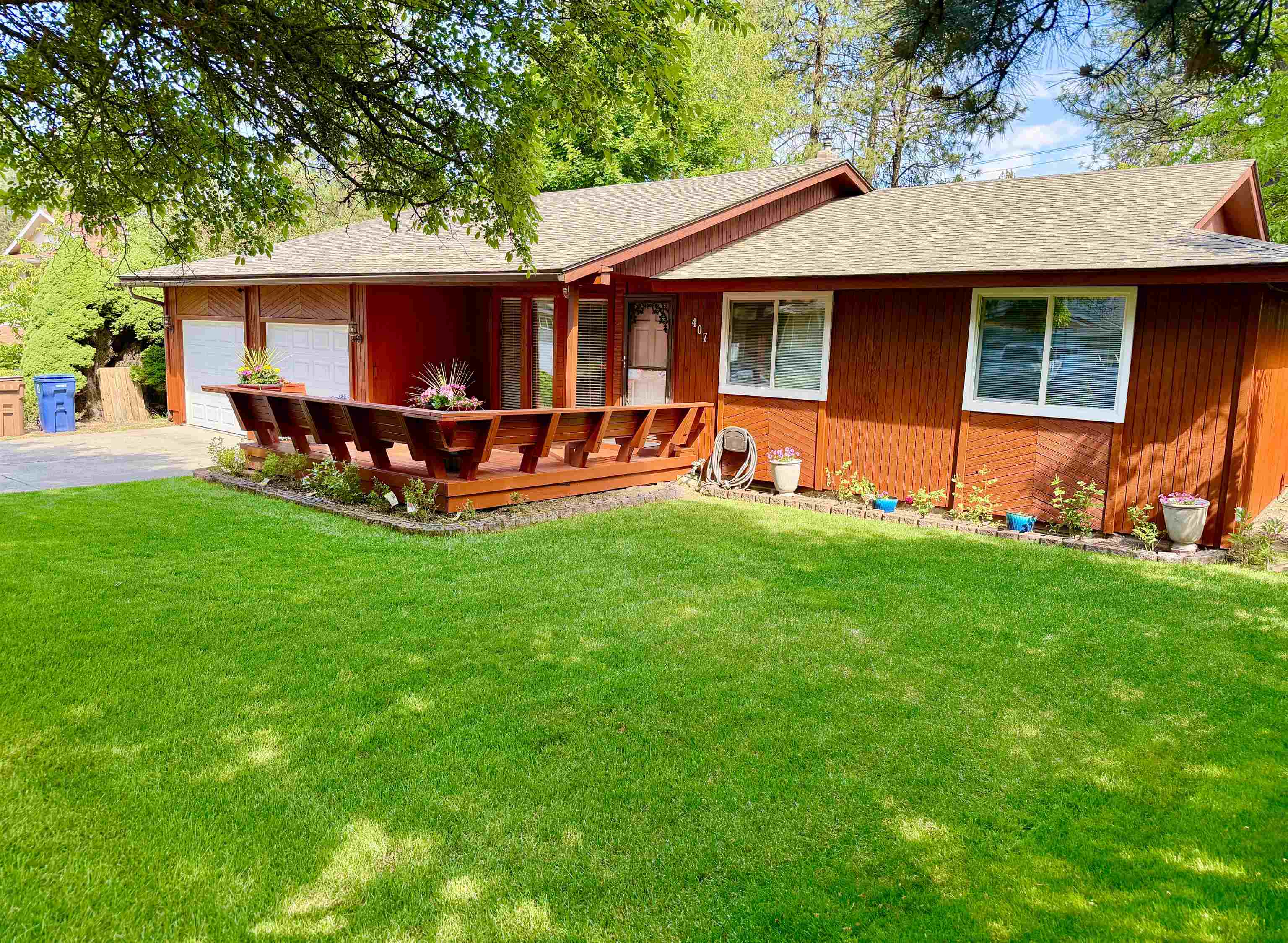 407 E SHILOH HILLS Dr - Photo 4