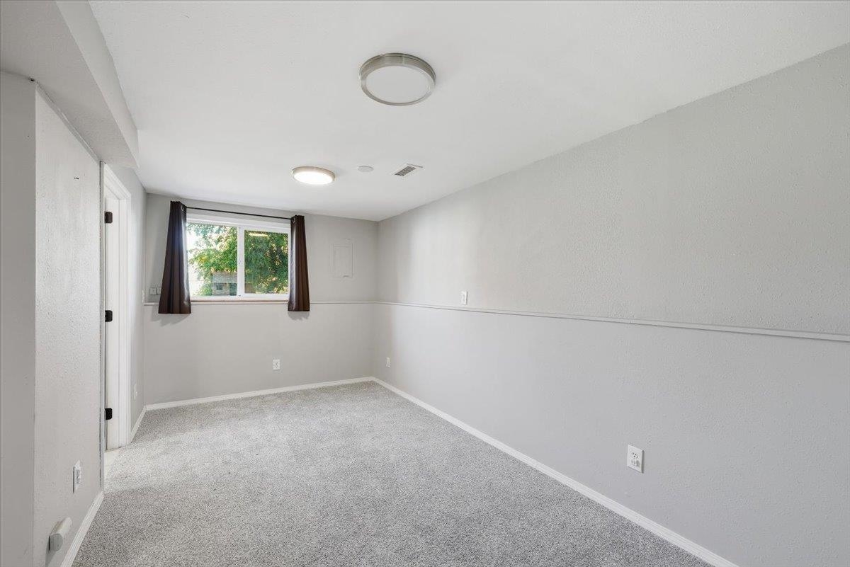 7925 E Nora Ave - Photo 13