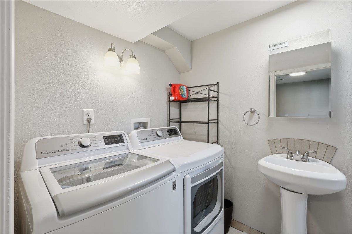 7925 E Nora Ave - Photo 16