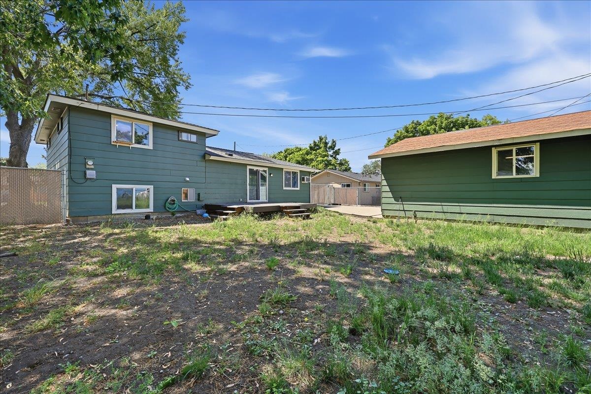 7925 E Nora Ave - Photo 20