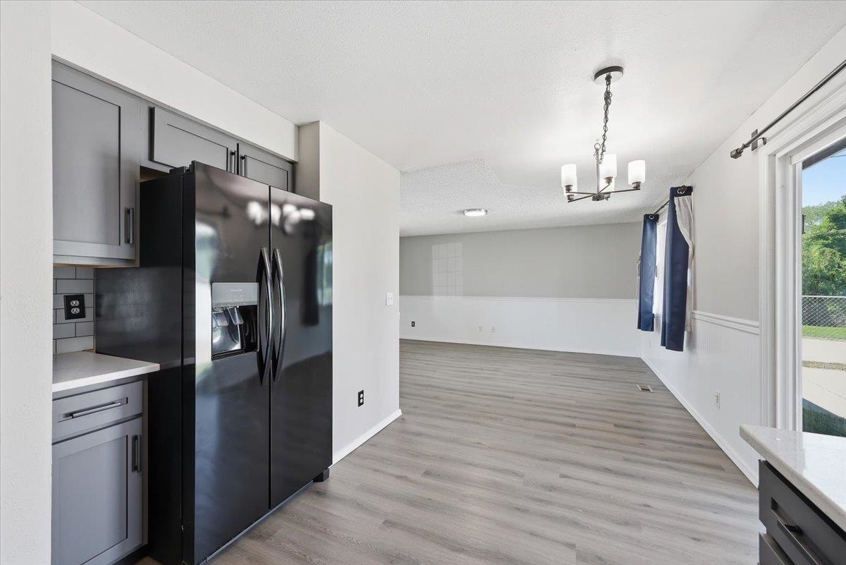 7925 E Nora Ave - Photo 8