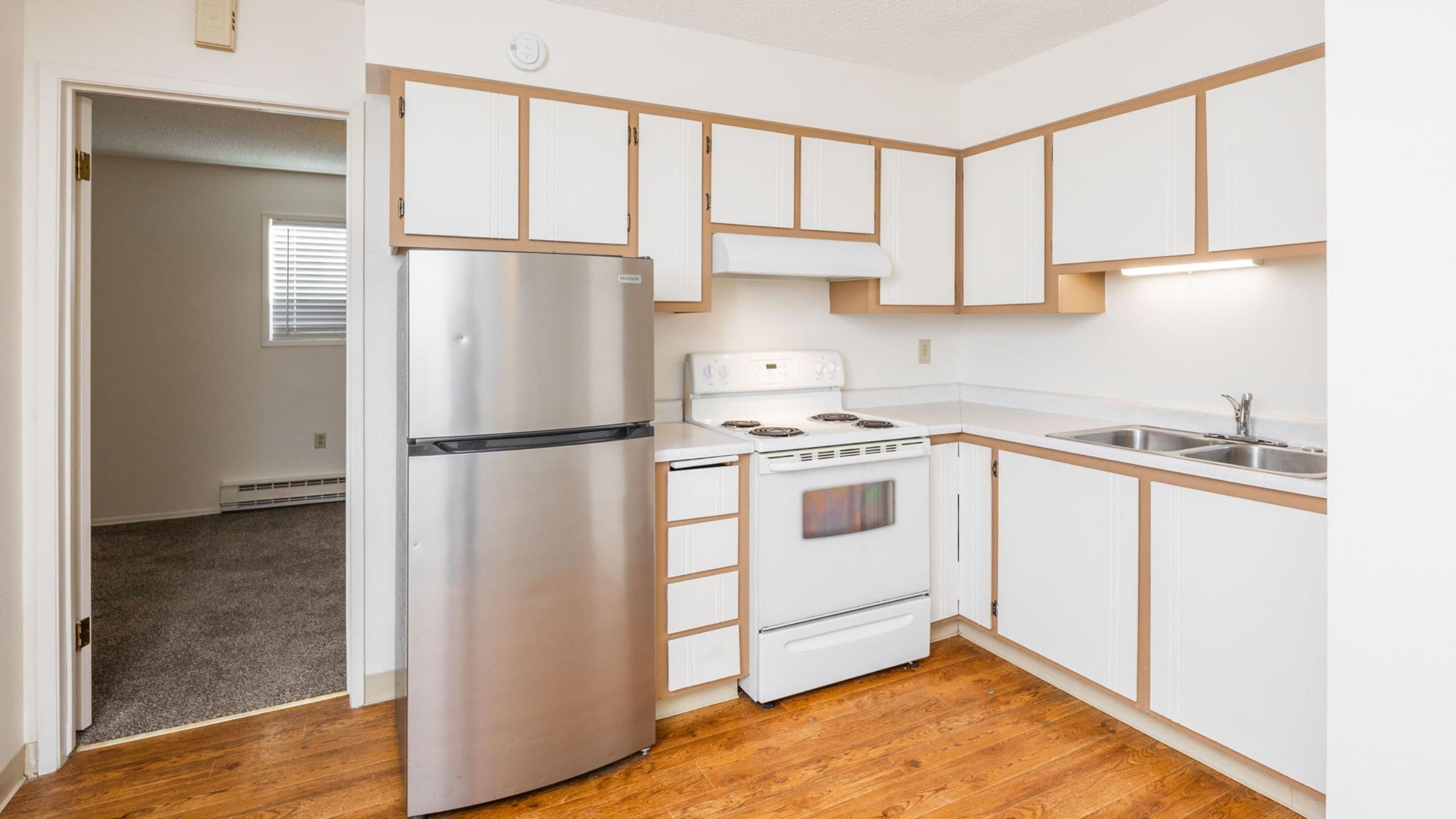 12816 E Main Ave - Photo 7