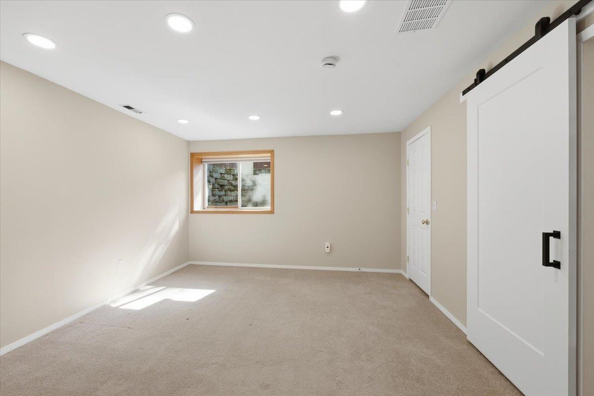 15205 E 21st Ave - Photo 26